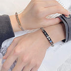 Personalized Matching Bracelets for Couple Engraving Name/Text 2 PCS Set Customized Metal Bracelet for Lover Custom Name Dainty Charm Bracelet for Men Women Valentines Gift for Her Him Jewelry Set